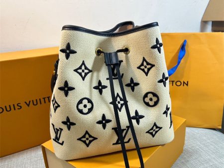 EH - Louis Vuitton Women Bags - 2199 on Sale