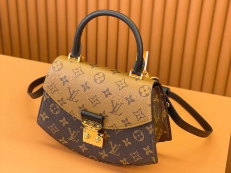 EH - Louis Vuitton Women Bags - 2210 on Sale