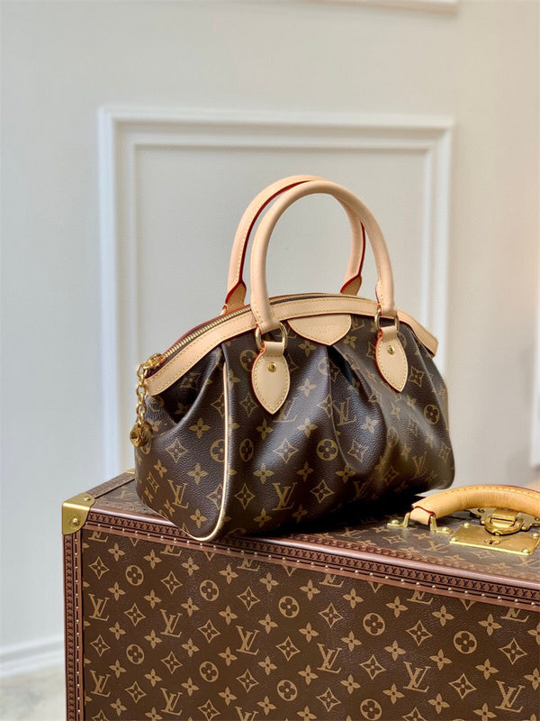 EH - Louis Vuitton Women Bags - 2200 Online now